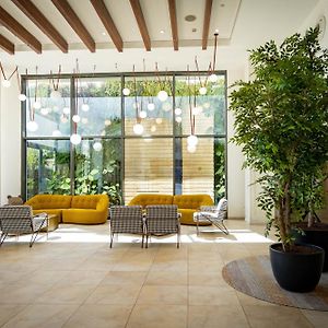 C Hotel Neve Ilan