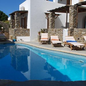 Siroco'S Rooms And Studios